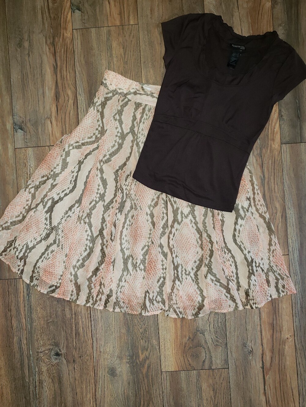 Kenneth Cole Top & Snake-Print Circle Skirt in Blush and Taupe